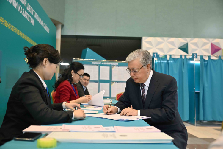 President Tokayev casts his vote in  Parliamentary and Local Elections